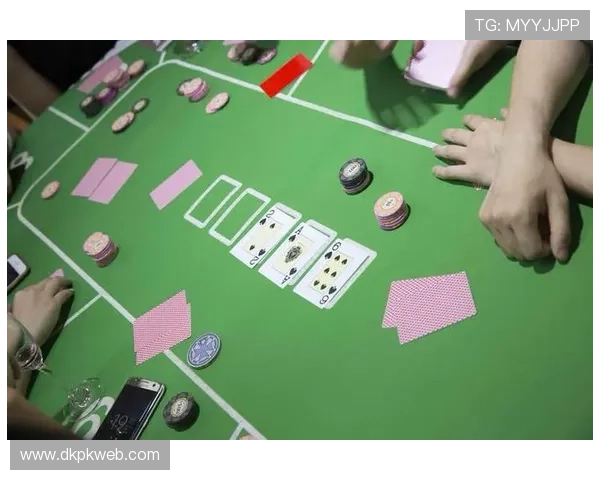 微扑克h5创新玩法丰富，带来不一样的扑克竞技新体验