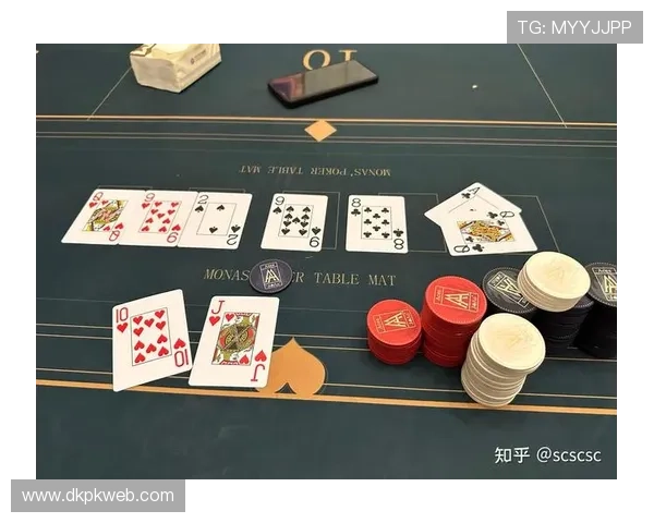 德州扑克技巧大全：提升牌场竞争力的实用技巧与经验分享