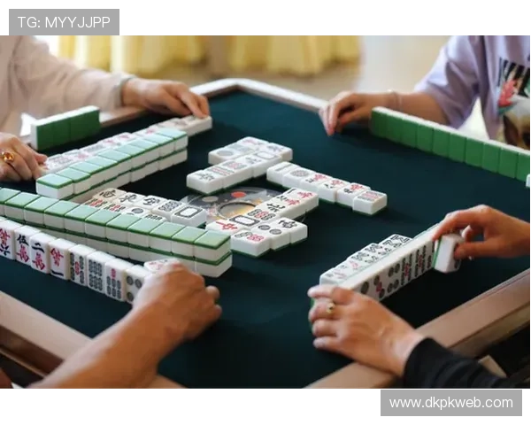 德州扑克锦标赛教学：提升心理素质应对激烈比赛环境的方法